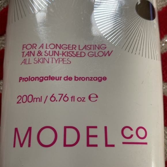 Tan Extender Self Tan Enhancer 200 ML Not Used Smells Great Not Returnable - Picture 5 of 7